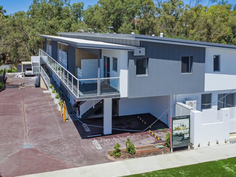 8/16 Frederic Street, Midland