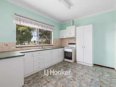 5 Selwyn Place, East Bunbury WA 6230