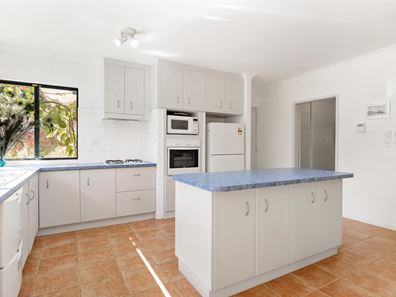 19A Liverpool Street, Shoalwater WA 6169