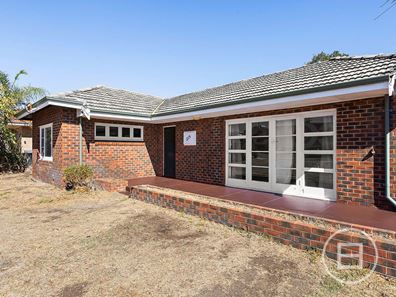 215 Flinders Street, Yokine WA 6060