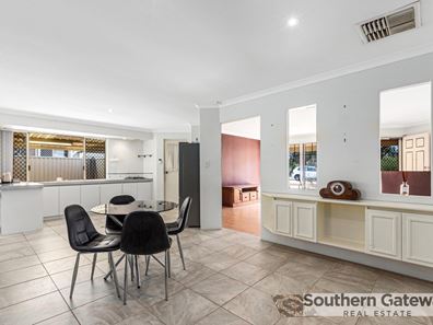 10 Whitebread Way, Leda WA 6170
