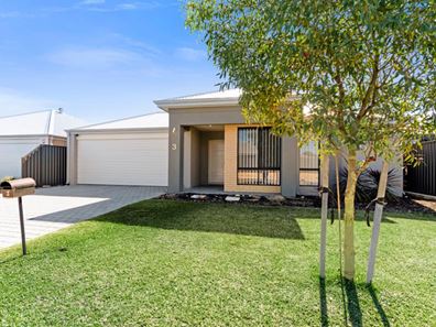 3 Bonfire Chase, Eglinton WA 6034
