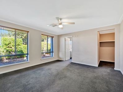 11 Topsail Street, Drummond Cove WA 6532