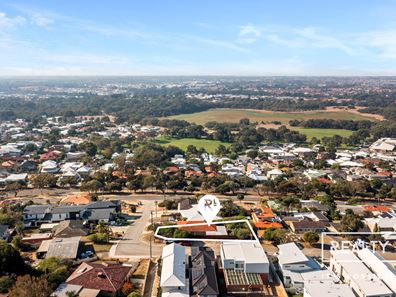 6 Coleman Way, Karrinyup WA 6018