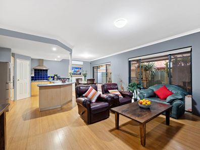 13A Solomon Street, Palmyra WA 6157
