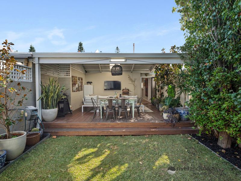 4 Alfred Road, North Fremantle WA 6159