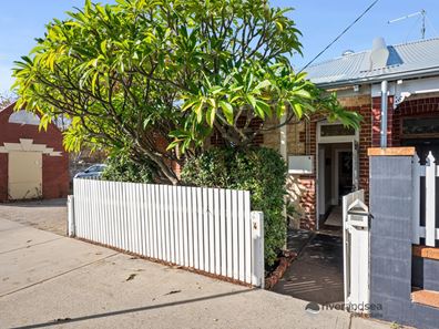 4 Alfred Road, North Fremantle WA 6159