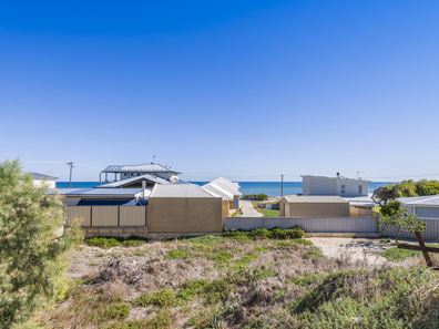 13 Prince Street, Ledge Point WA 6043
