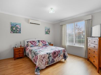 18 Barossa Approach, Rockingham WA 6168
