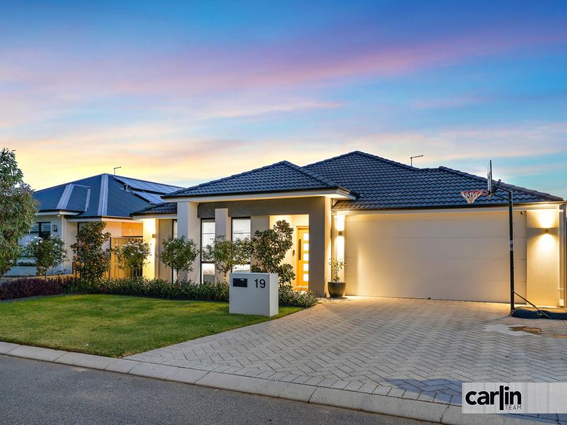 19 Swindale Avenue, Hilbert WA 6112