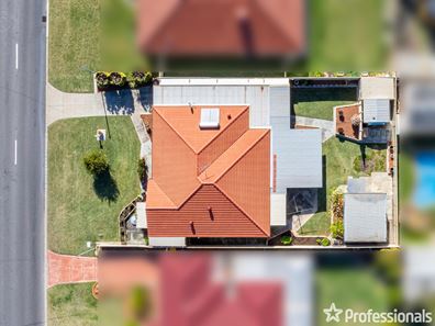 29 Hawker Street, Safety Bay WA 6169