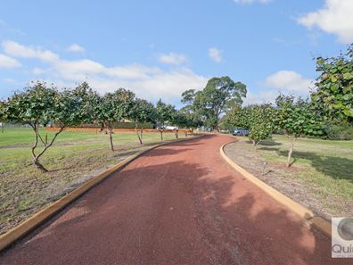 31 Coleman Close, Cardup WA 6122