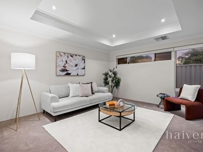 7 Dandenong Road, Attadale WA 6156