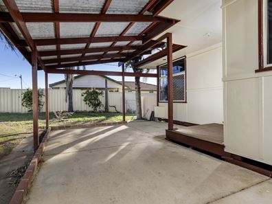5 Challener Street, Rangeway WA 6530