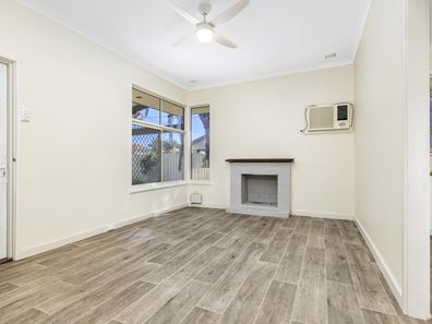 5 Challener Street, Rangeway WA 6530