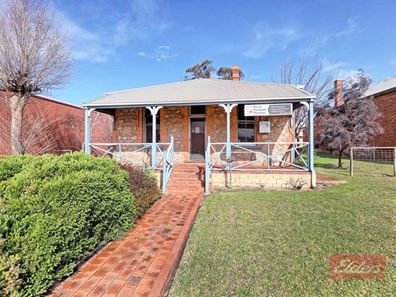 27 Egerton Street, Narrogin WA 6312