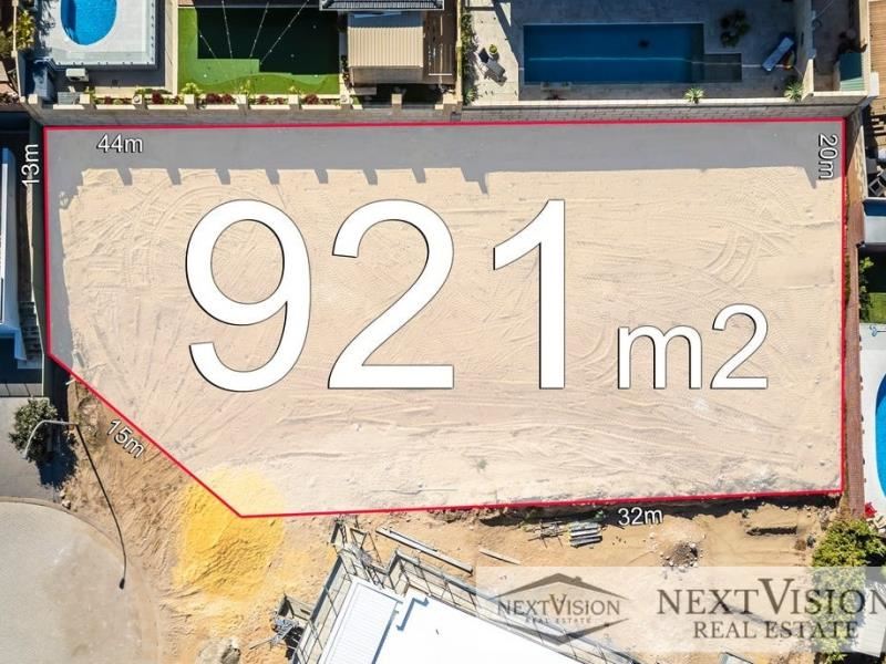 9 Atwick Place, Coogee WA 6166