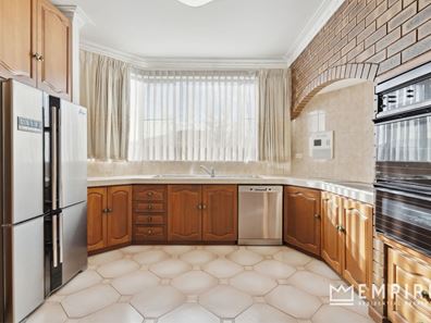 24 Marvell Avenue, Spearwood WA 6163