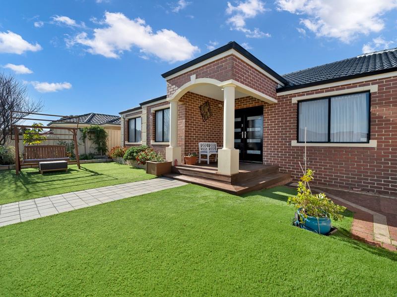 1 Planetree Pass, Canning Vale WA 6155