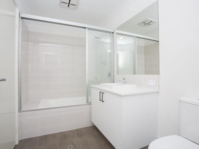 20 Jerdacuttup Loop, Brabham WA 6055