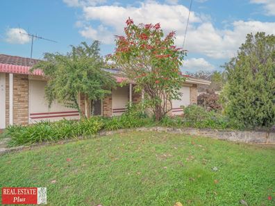 42 Balfour Road, Swan View WA 6056