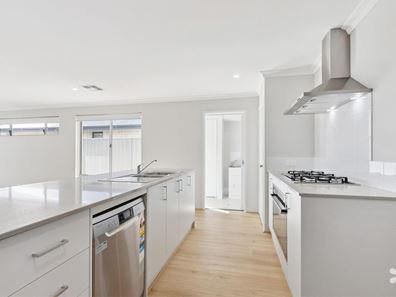 40 Havant Way, Wellard WA 6170