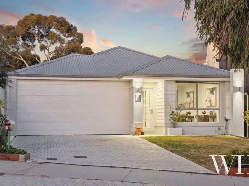 8 Minilya Avenue, White Gum Valley