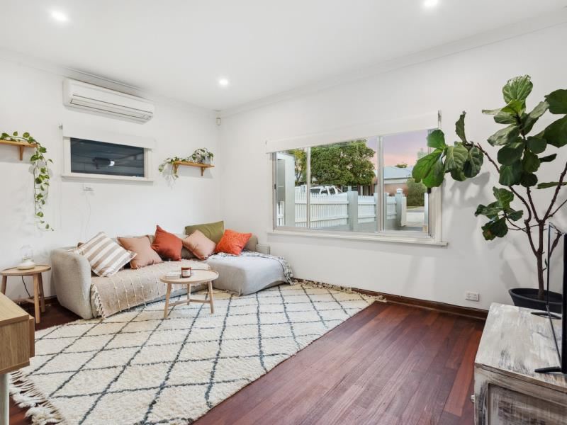 216 Holbeck Street, Doubleview WA 6018