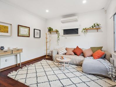 216 Holbeck Street, Doubleview WA 6018