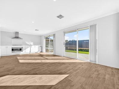 14 Goldrush Way, Baldivis WA 6171