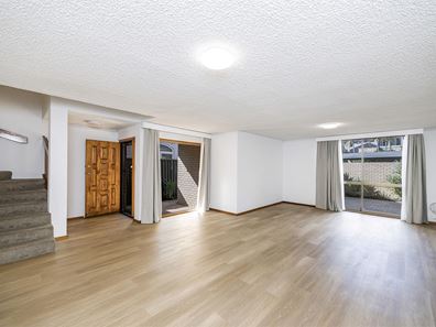 4/5 Onslow Street, South Perth WA 6151