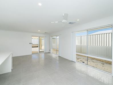 22 Shellharbour Promenade, Alkimos WA 6038