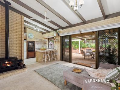 4 Darrowby Place, Sawyers Valley WA 6074