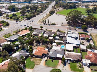 41 Holmwood Way, Embleton WA 6062