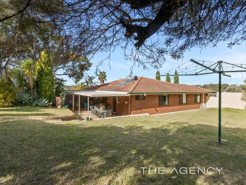 22A Trusmore Crescent, Craigie WA 6025