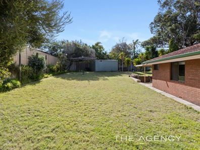 22A Trusmore Crescent, Craigie WA 6025