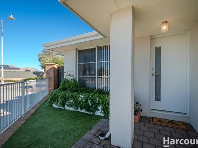 253 Grandis Boulevard, Banksia Grove WA 6031