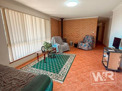 14 Bremer Bay Road, Bremer Bay WA 6338