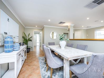 1 Laguna Rise, Mullaloo WA 6027