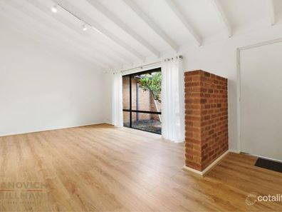 2/51 McDonald Street, Como WA 6152