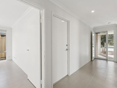27 Roccella Loop, Ashby WA 6065