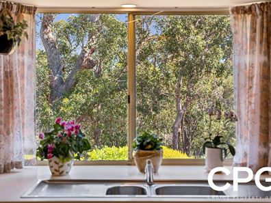 3 Milford Close, Gooseberry Hill WA 6076