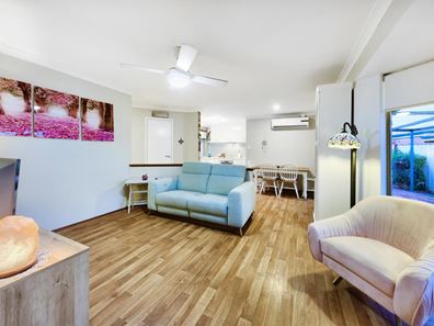 4/367 Lennard Street, Dianella WA 6059
