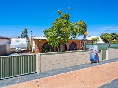 27 Addis Street, Lamington WA 6430