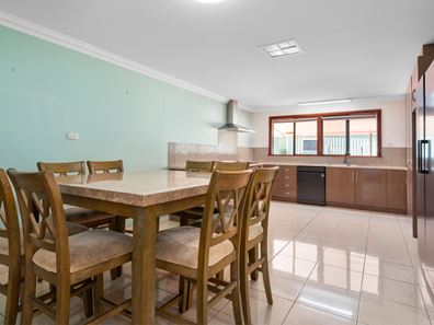 27 Addis Street, Lamington WA 6430