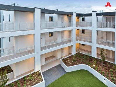 65/95 Chalgrove Avenue, Rockingham WA 6168
