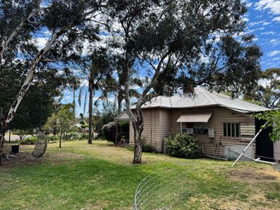 29 Dellar Street, Narrogin WA 6312