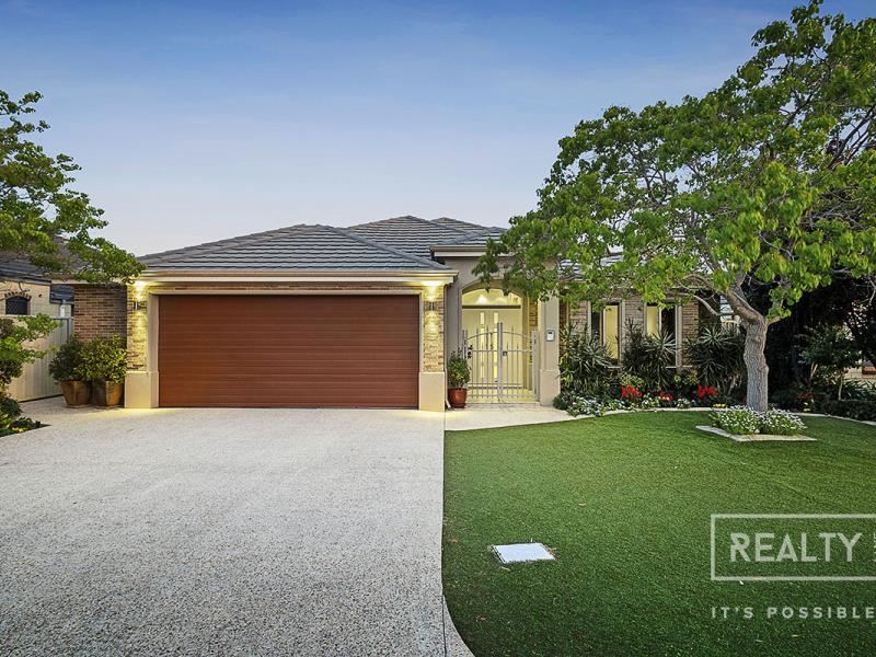 31 Heliconia Turn, Stirling WA 6021