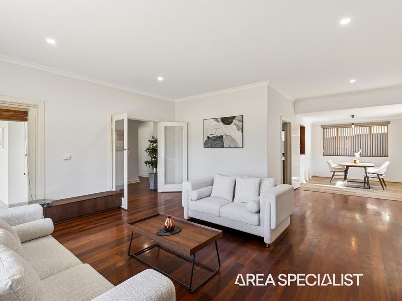17 Peebles Road, Floreat WA 6014
