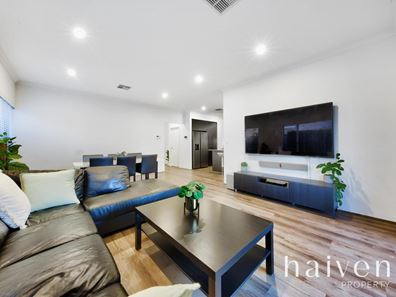 52B Deanmore Road, Scarborough WA 6019